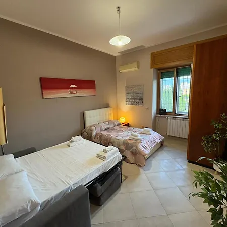 Central Pompei Rooms 3* Помпеи